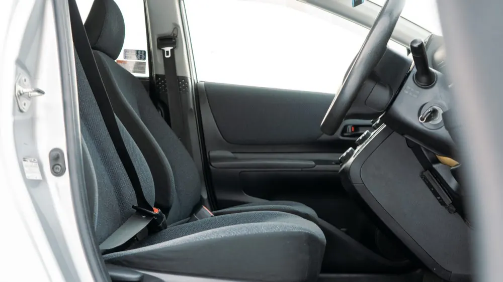 Toyota Sienta, фото 7