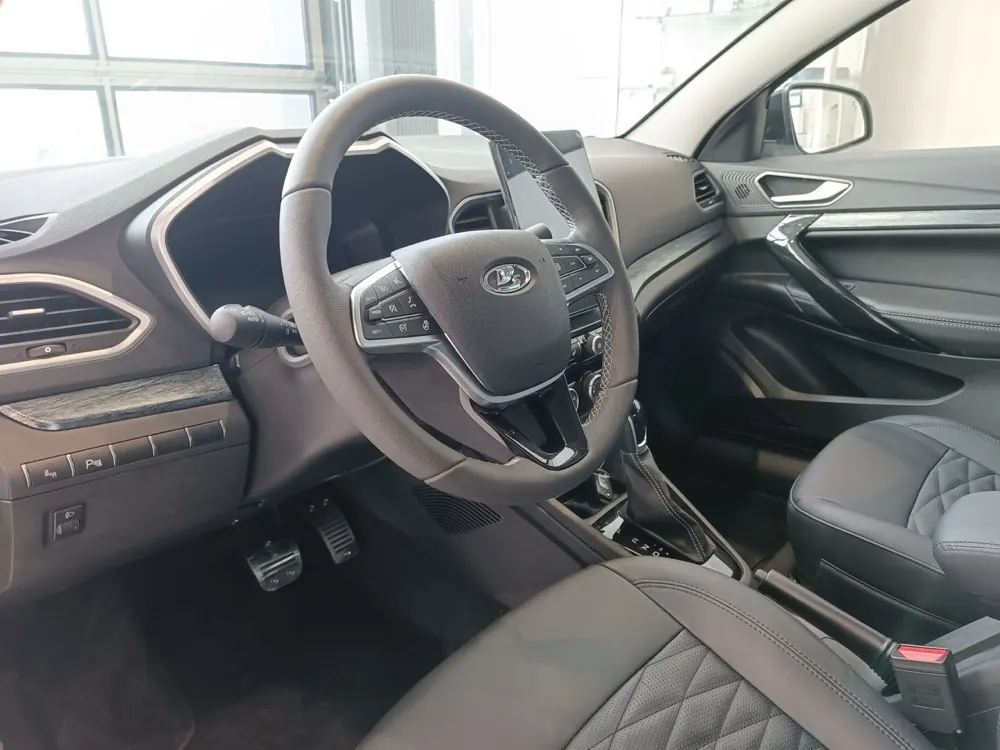 Lada Aura, фото 5