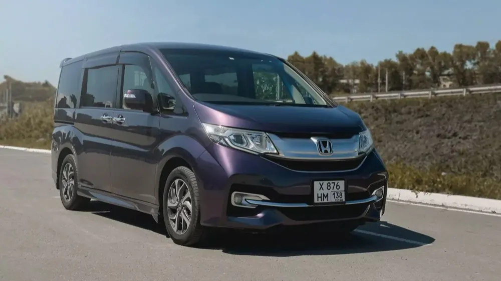 Honda Stepwgn, фото 1
