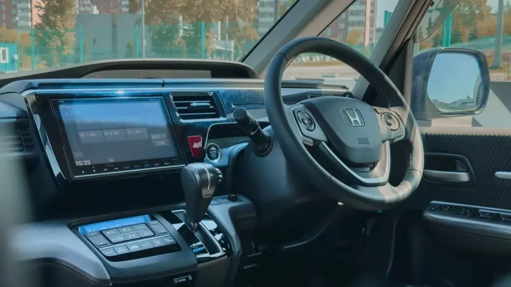Honda Stepwgn, фото 10