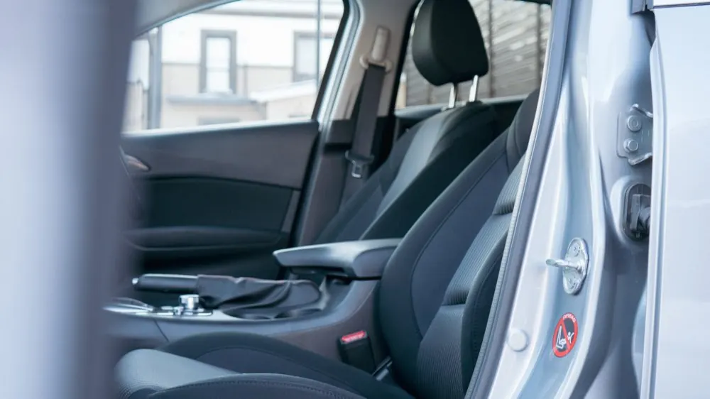 Mazda Axela, фото 9