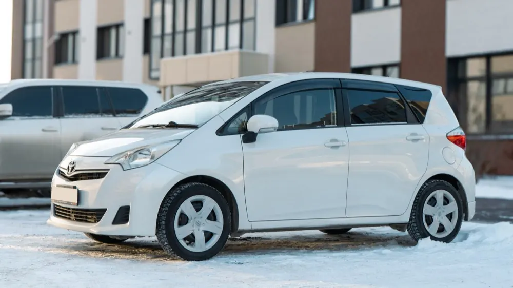 Toyota Ractis, фото 3