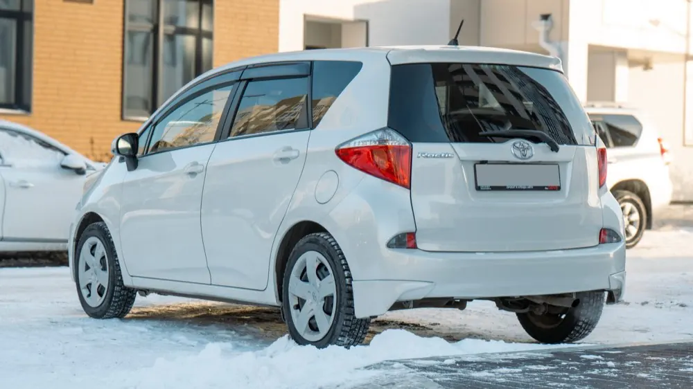 Toyota Ractis, фото 2