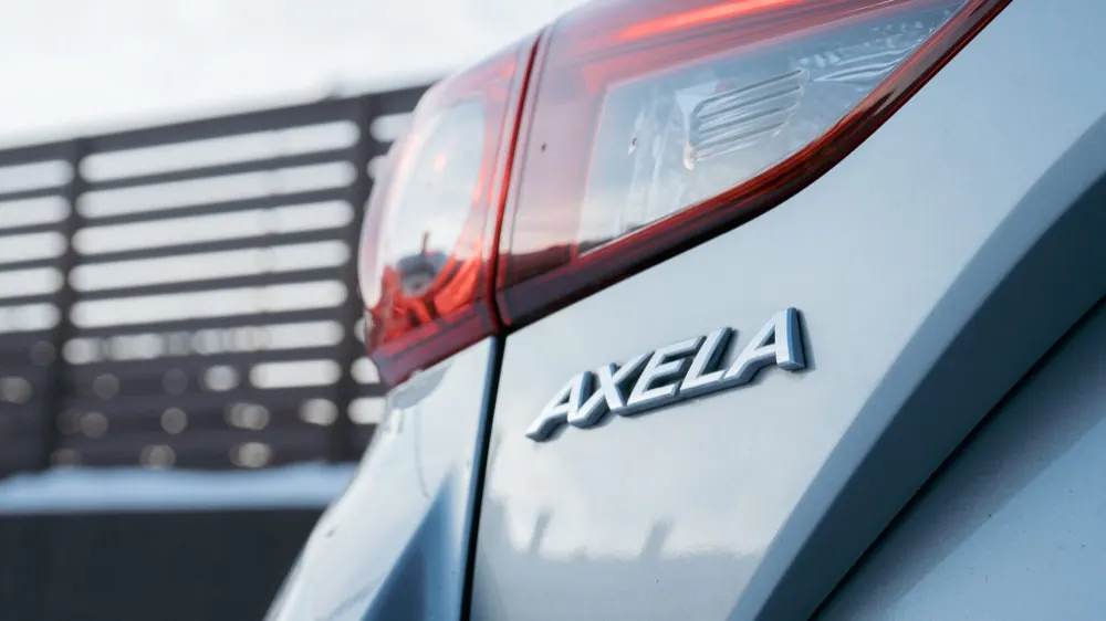 Mazda Axela, фото 7