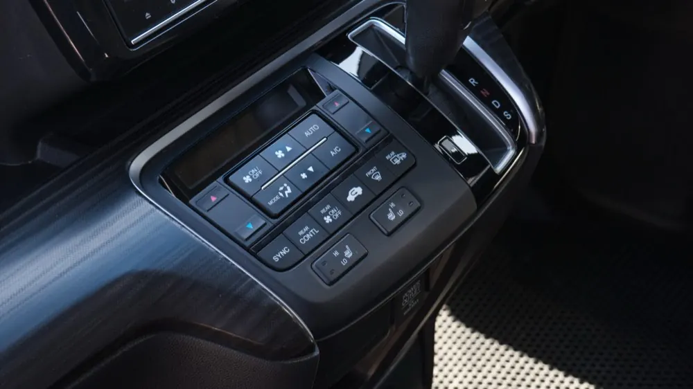 Honda Stepwgn, фото 9
