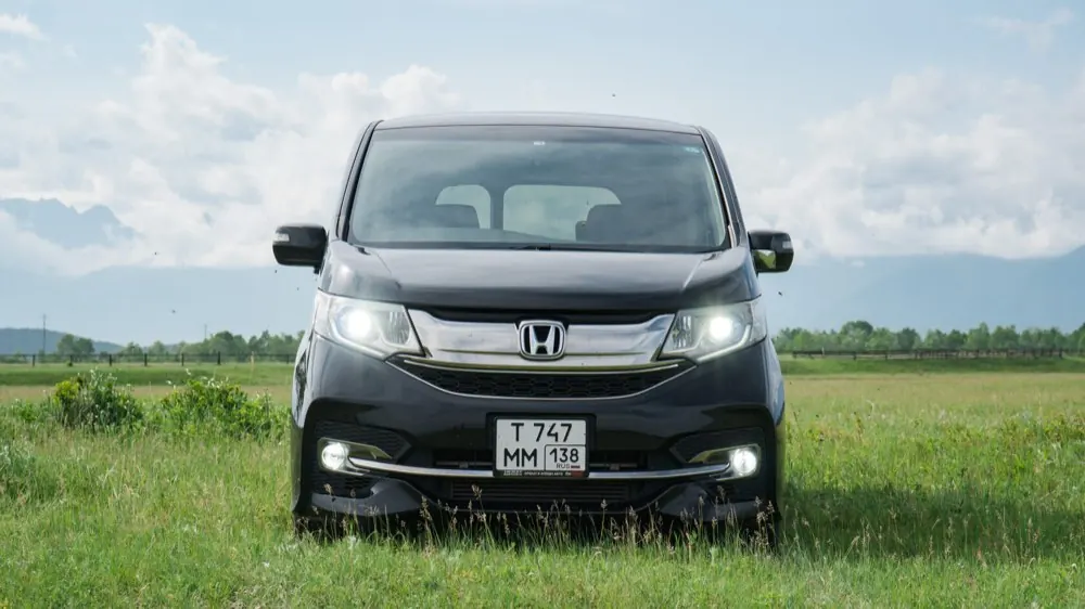 Honda Stepwgn, фото 4